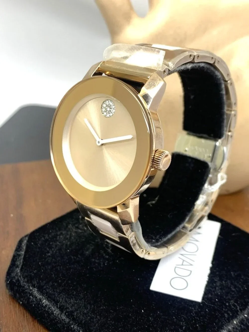 Movado Women's Watch 3600639 Bold Rose Dial Swiss Quartz Steel Ceramic Band 36mm